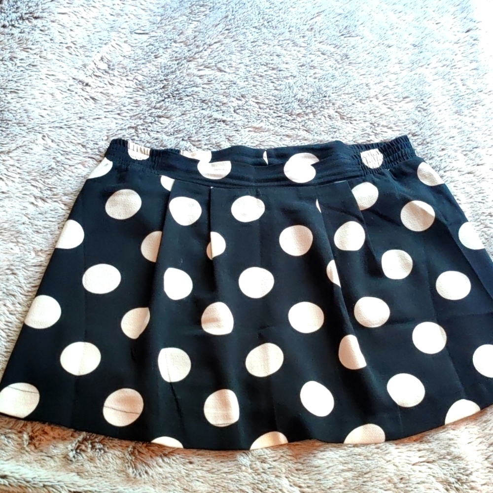 Black and White Polka Dot Skort